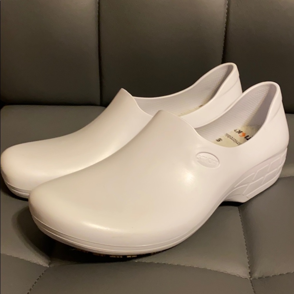 White Nursing Shoes